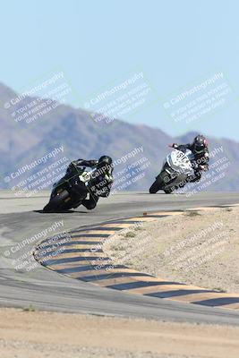 media/Oct-05-2025-CVMA (Sun) [[beeef4f201]]/Race 11-500-400(4)-350 Supersport/